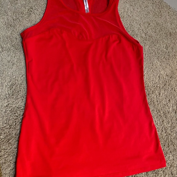 Fabletics Top - Picture 2 of 4